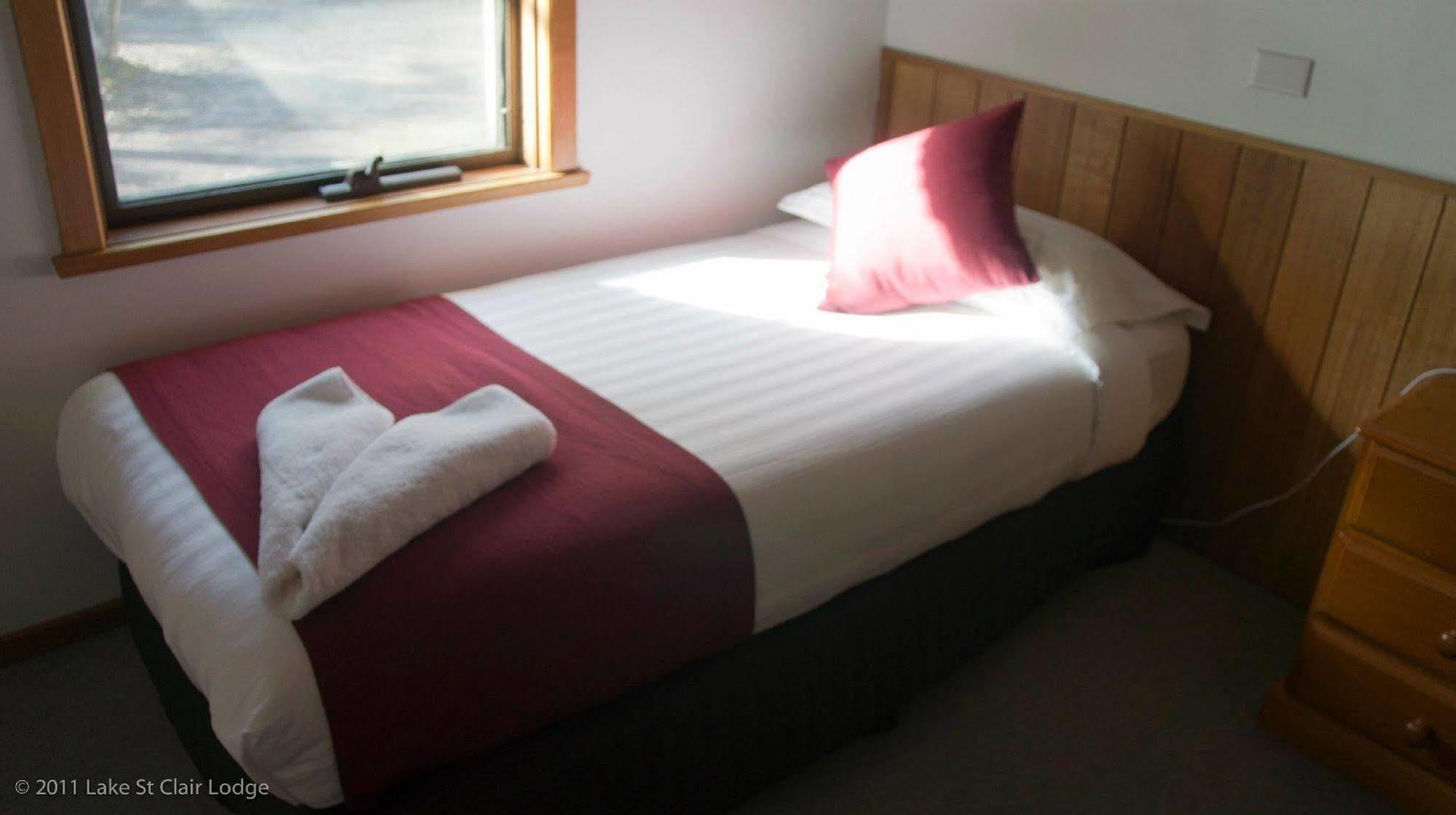 Lake St Clair Lodge Eksteriør billede