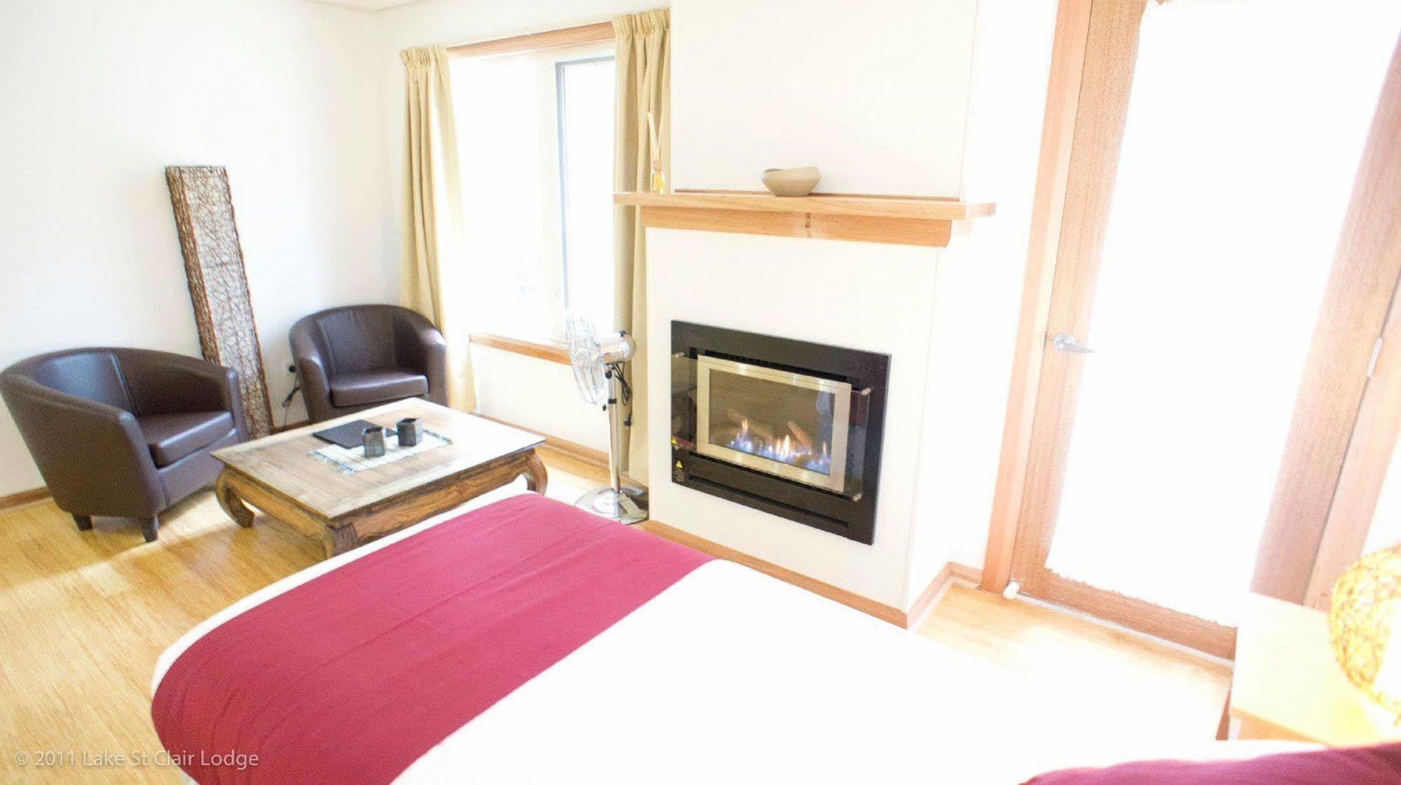Lake St Clair Lodge Eksteriør billede