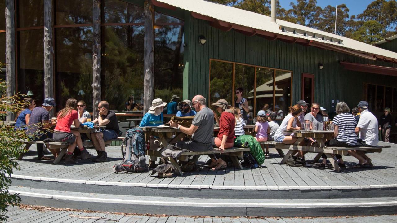 Lake St Clair Lodge Eksteriør billede